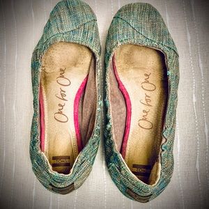 TOMS 💕ONE FOR ONE💕 Ballet Flats Burlap-green